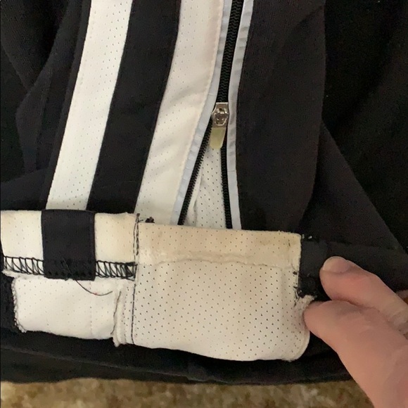 nike cotton/poly/spandex pants - Picture 4 of 11